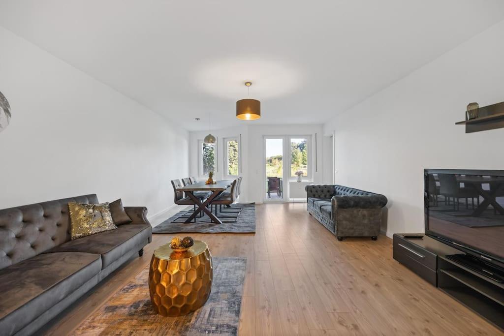 3 Zimmer Eg Wohnung Direkt Am Kurpark Bad Aibling Exterior photo